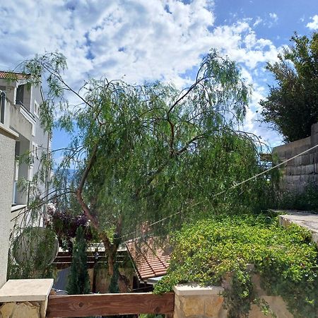 Apartments Sun & Sea 두기라트 외부 사진