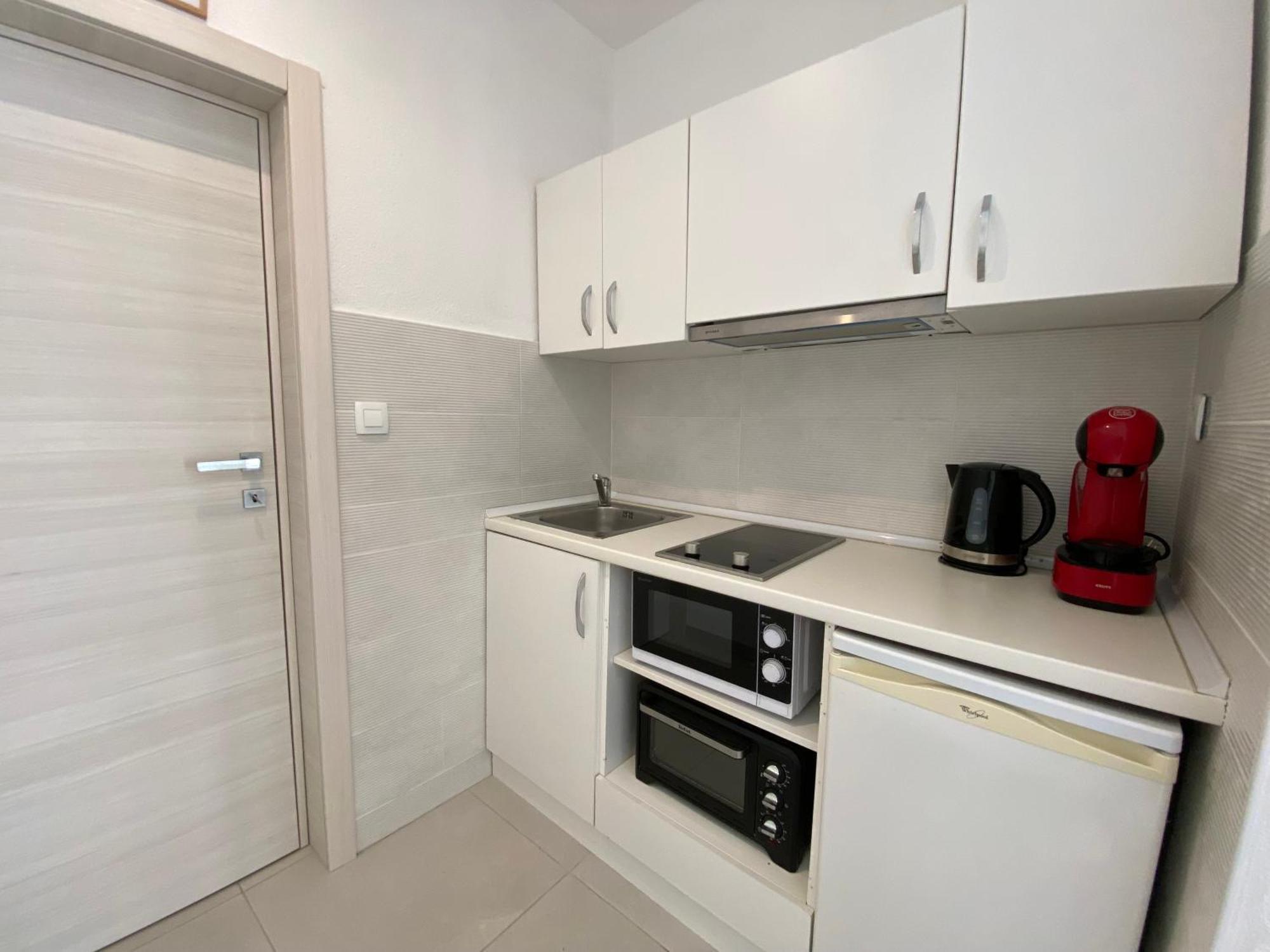 Apartments Sun & Sea 두기라트 외부 사진