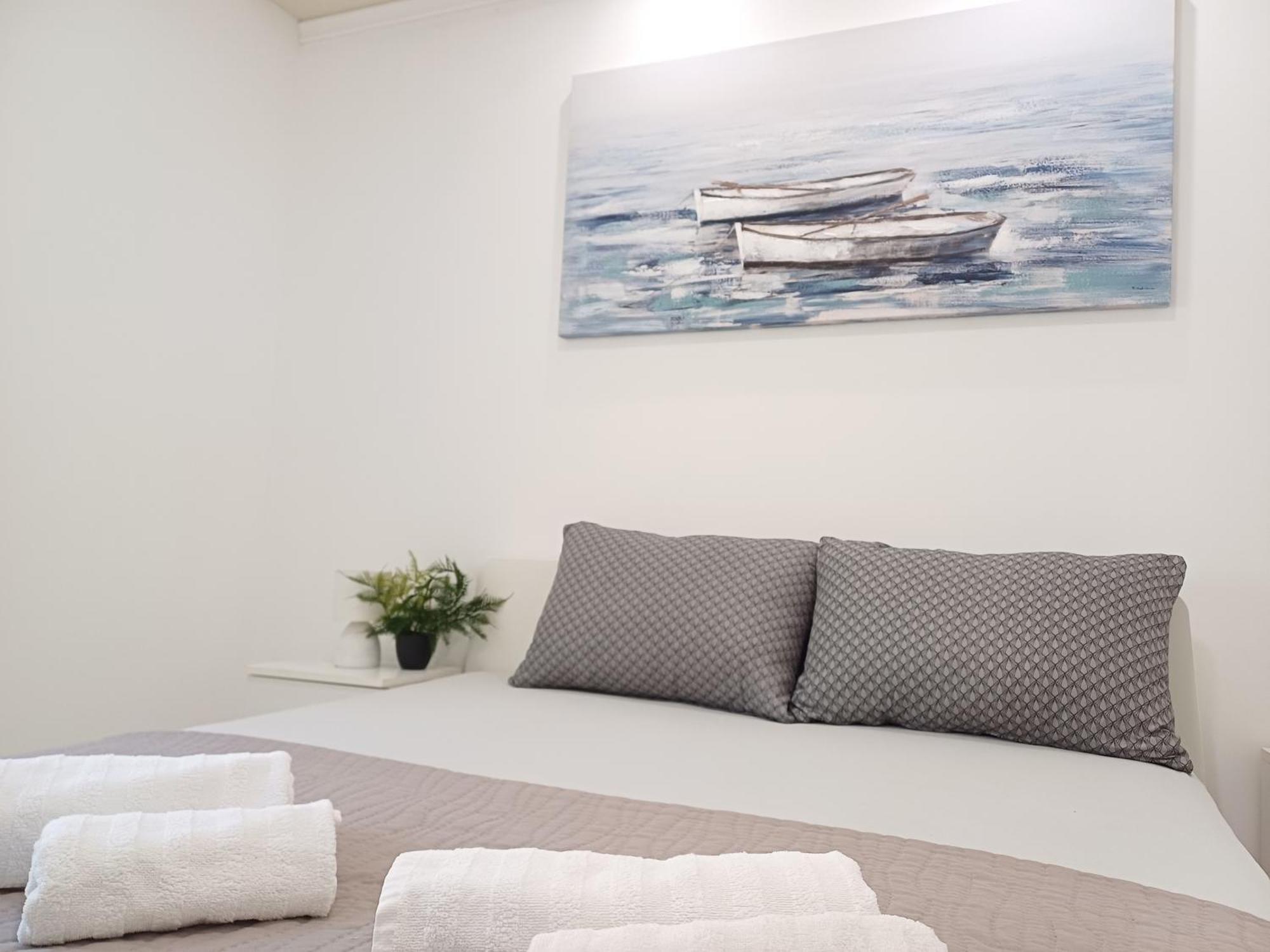 Apartments Sun & Sea 두기라트 외부 사진